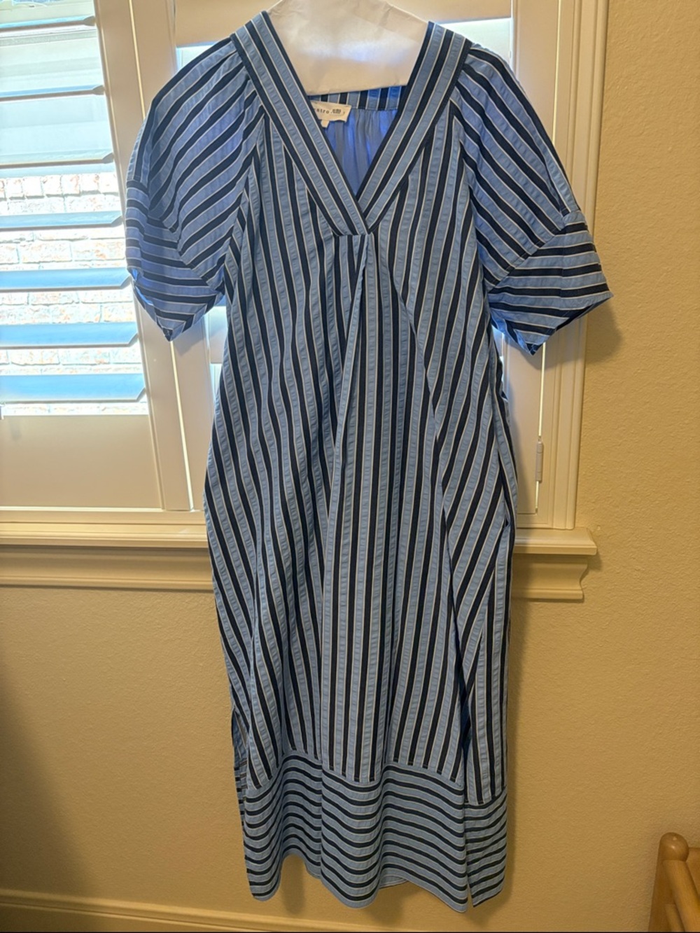 entro Blue and Navy Striped Midi Dress